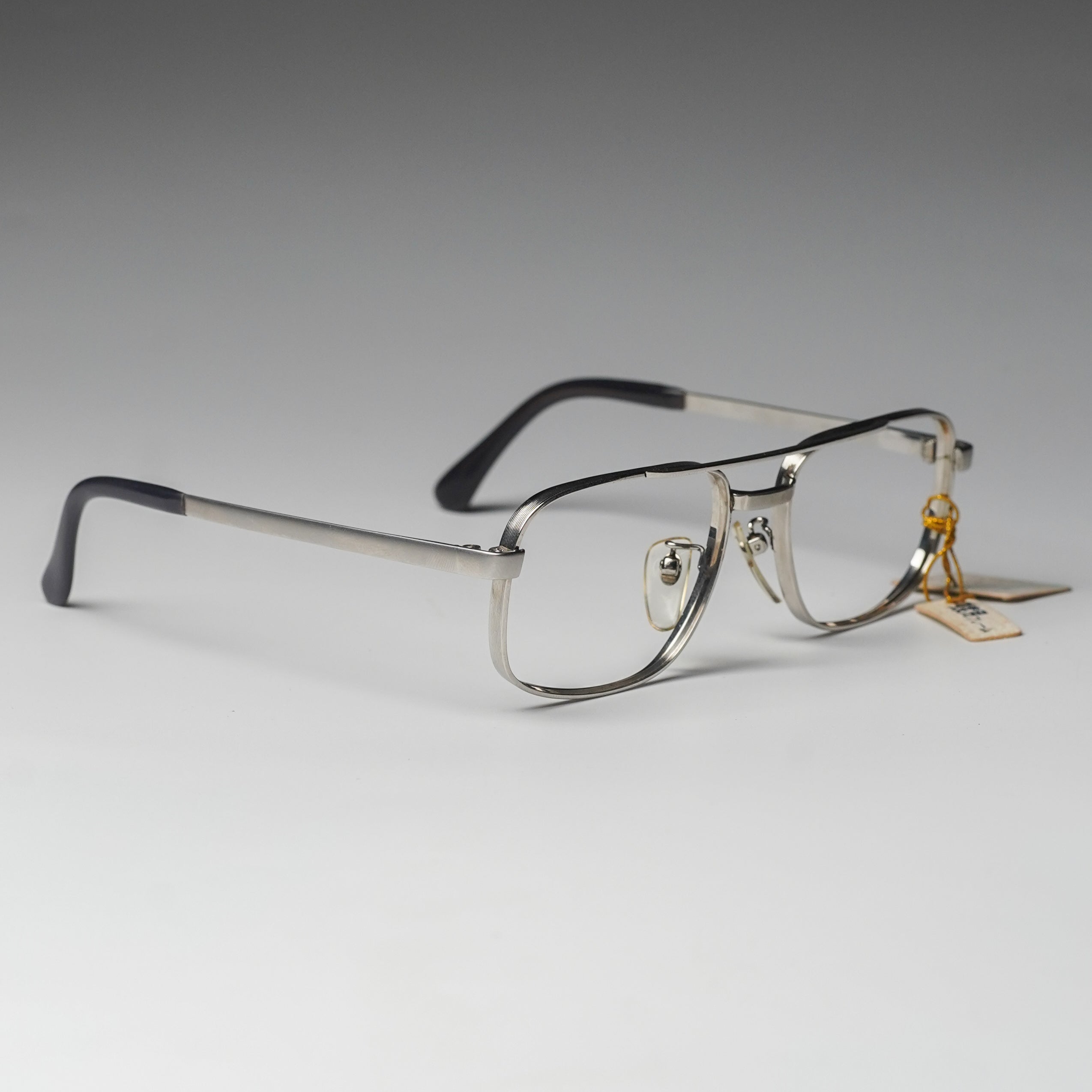 VINTAGE FRAME ( SEVEN OPT.CO.,LTD) SPM NOS