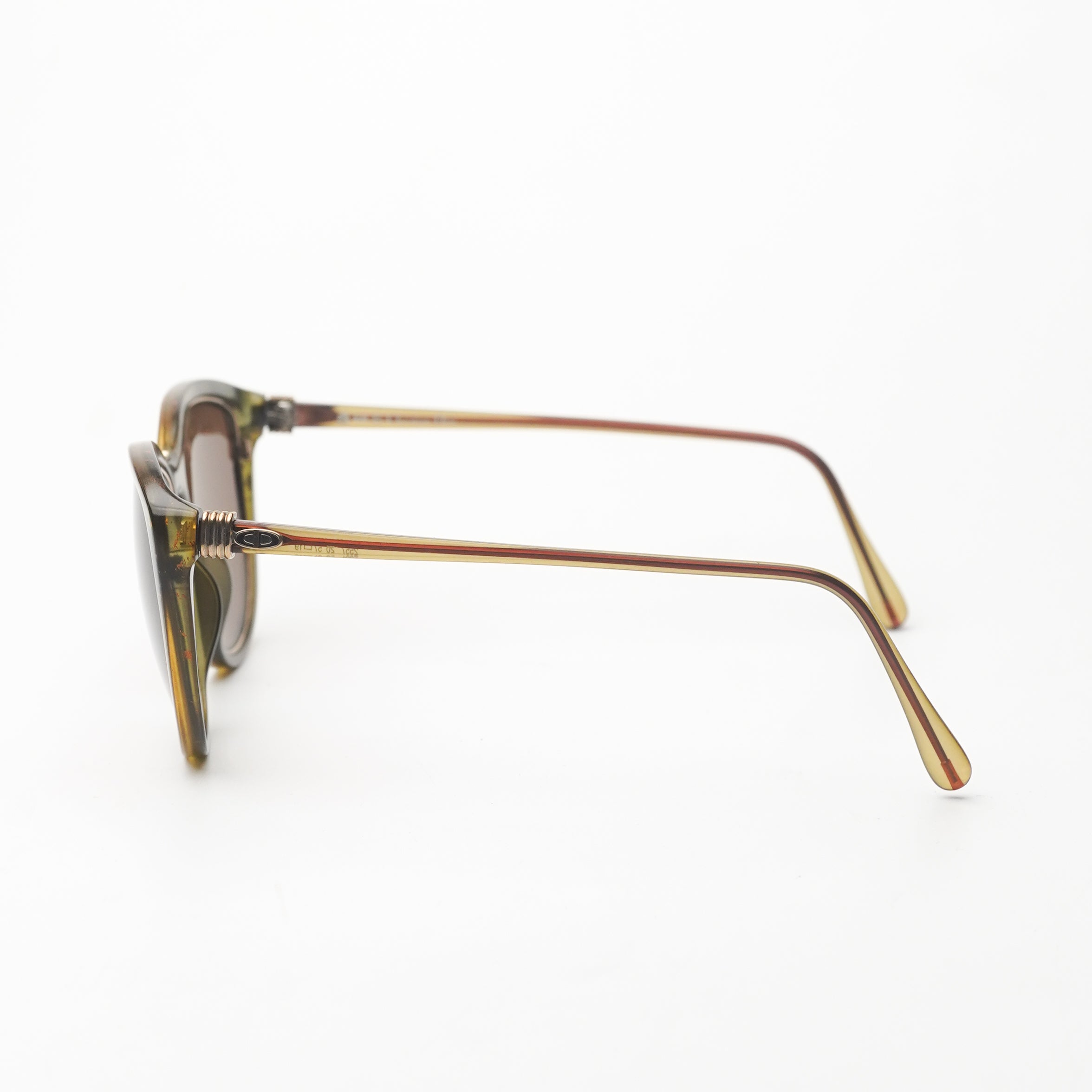Christian Dior model 2557 20