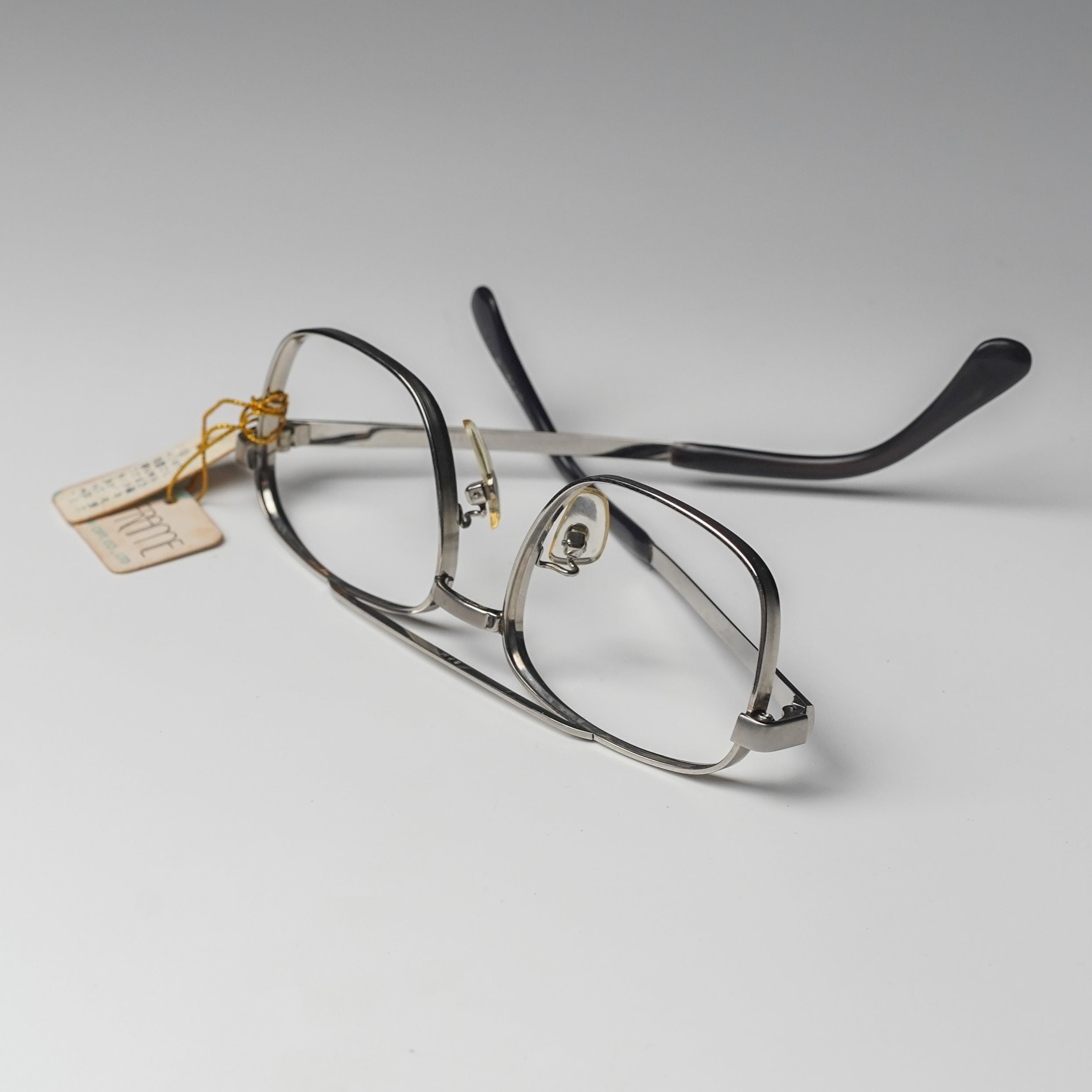 VINTAGE FRAME ( SEVEN OPT.CO.,LTD) SPM NOS