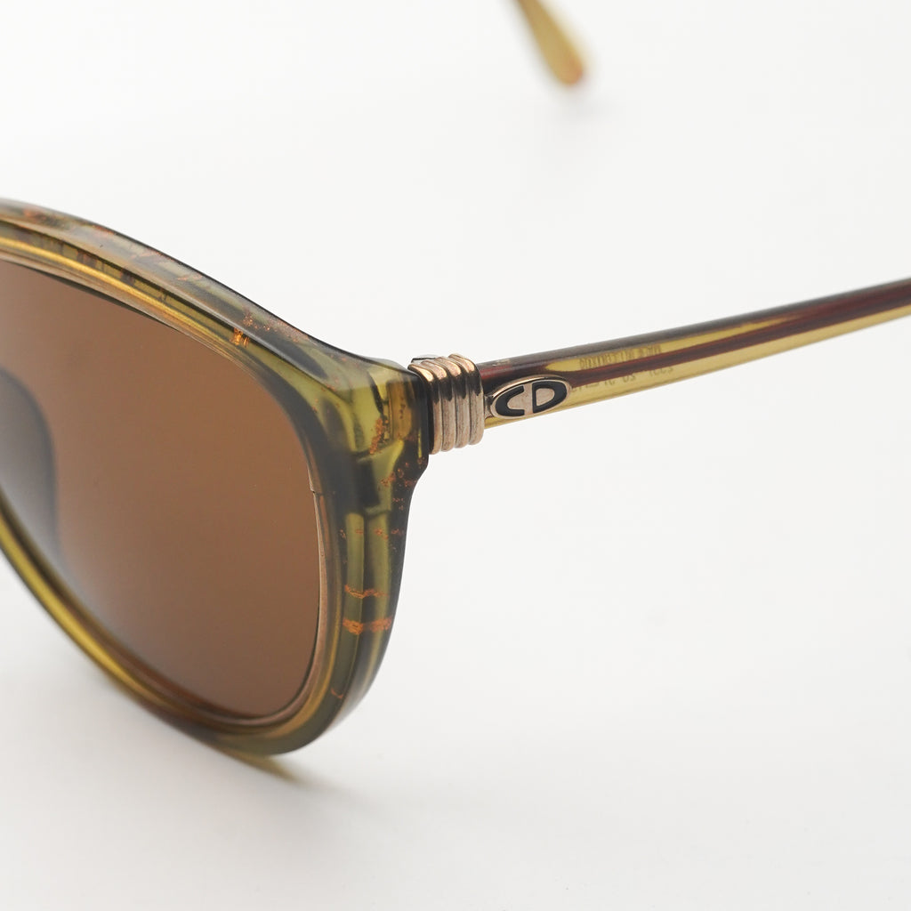Christian Dior model 2557 20