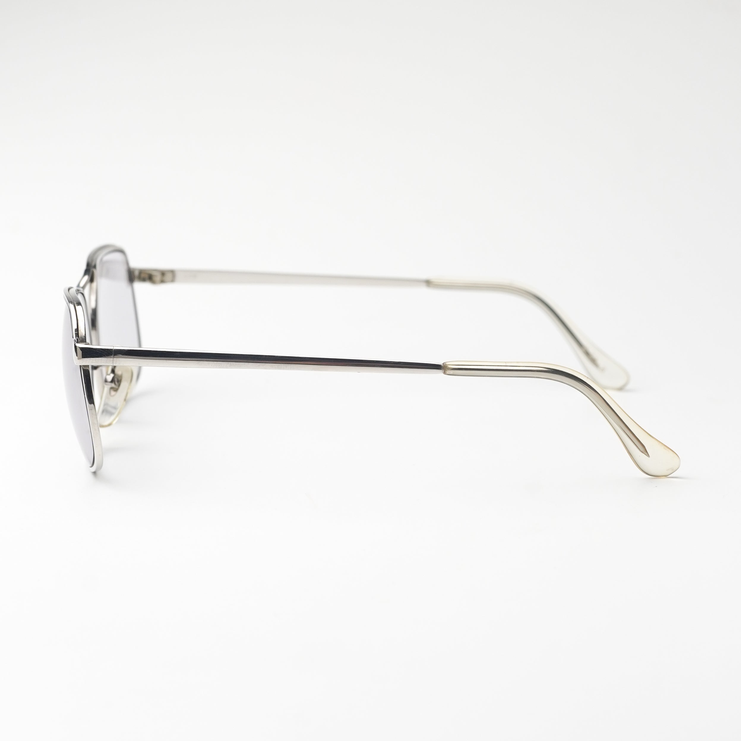 70’s JAPAN VINTAGE STP SUN PLATINUM FRAME NOS