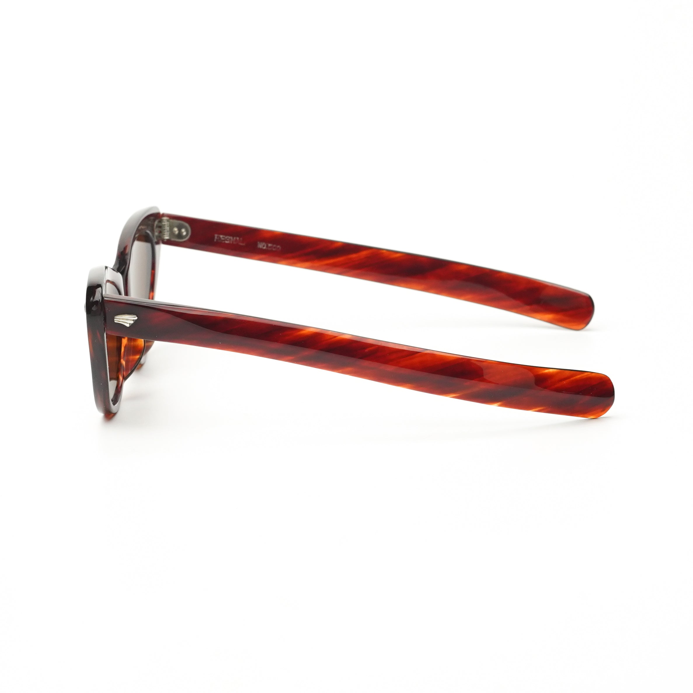 1970s REGNAL Japan Cateye sunglasses