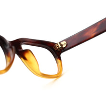 Load image into Gallery viewer, Rare Vintage 1970s Japanese handmade (Tortoise shell)
