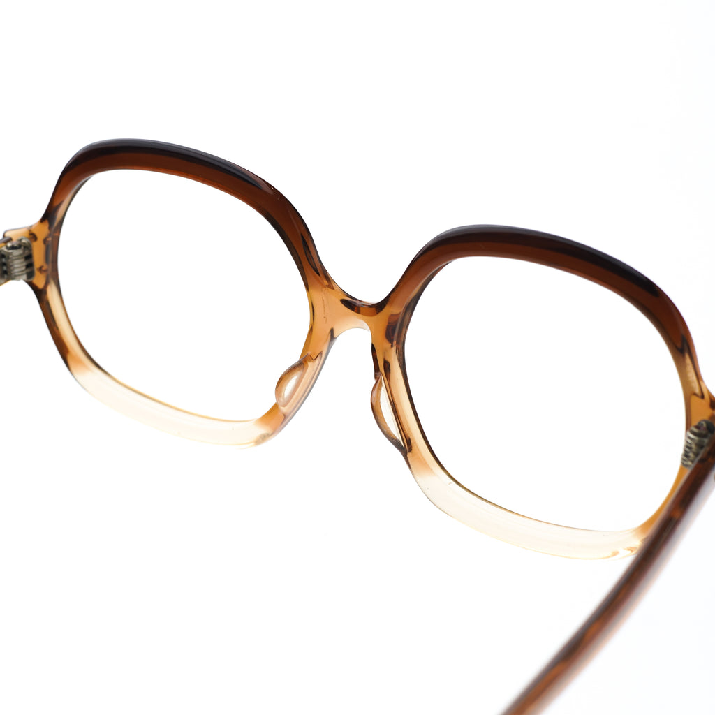 AO AMERICAN OPTICAL MODEL MAGNIFIQUE AMBER FADE