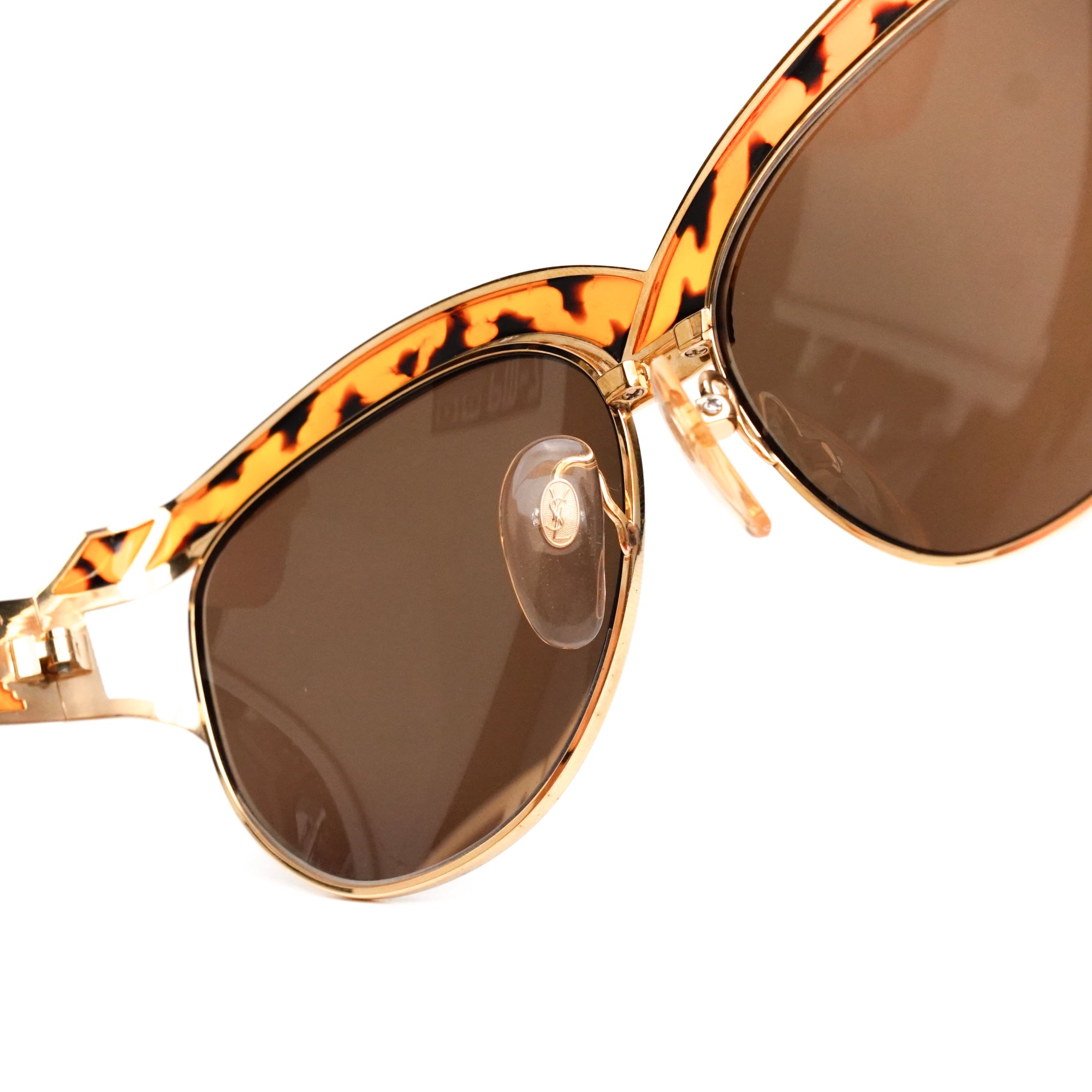 Yves Saint Laurent 31-1601