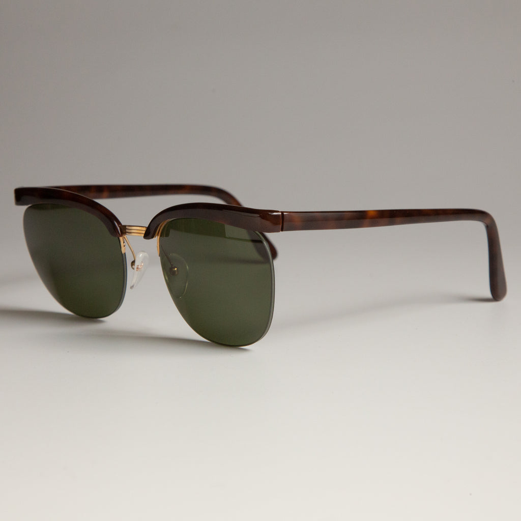 ESSEL FRANCE(Tortoise)