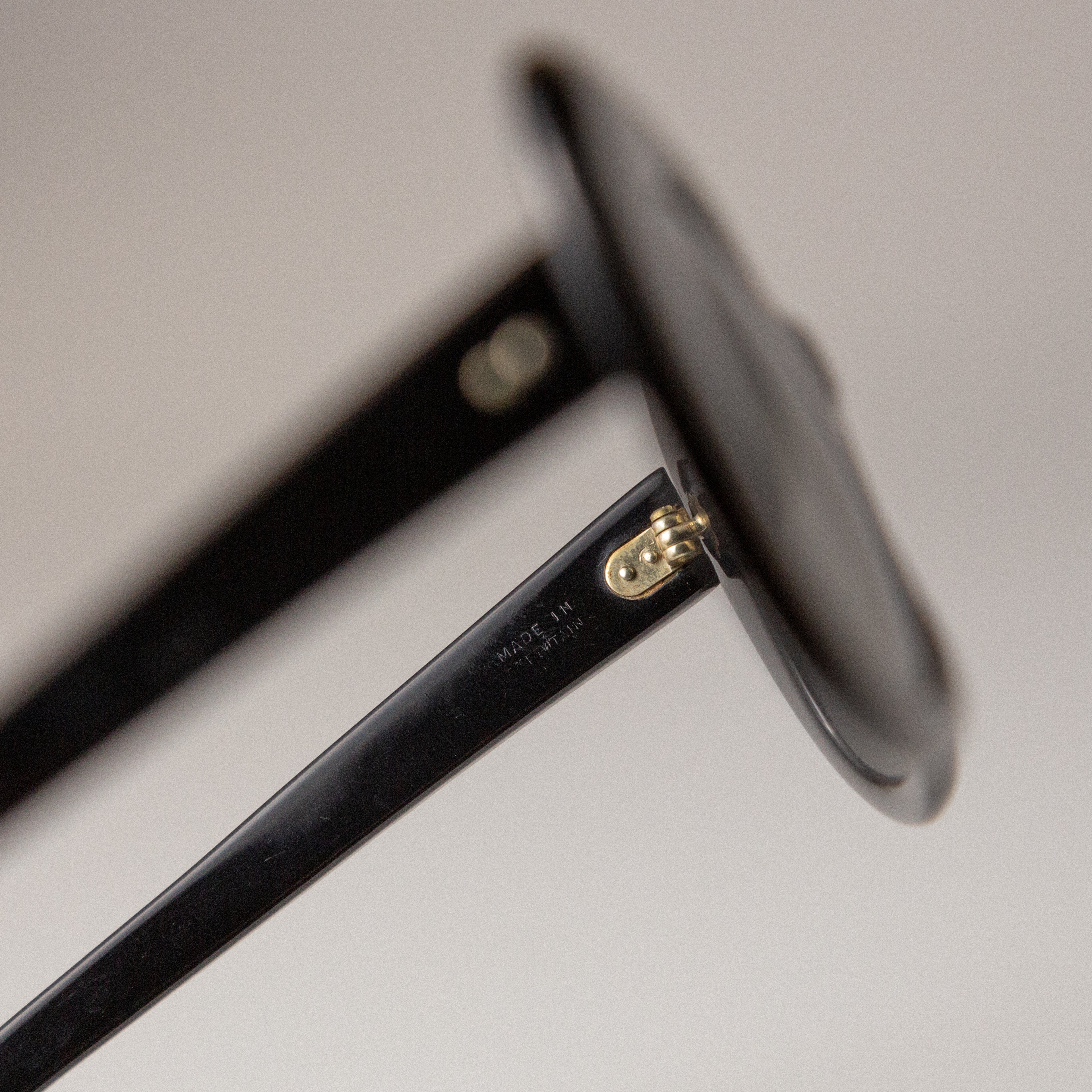 GENOCO  MADE IN BRISTIAN